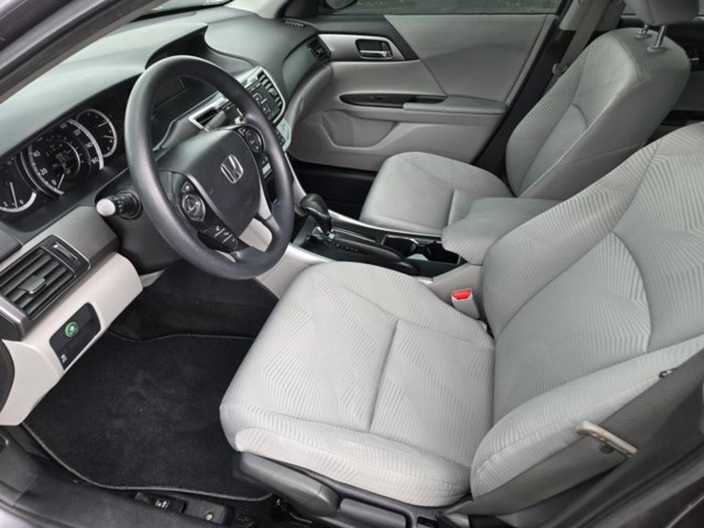 2014 Honda Accord - $13,995