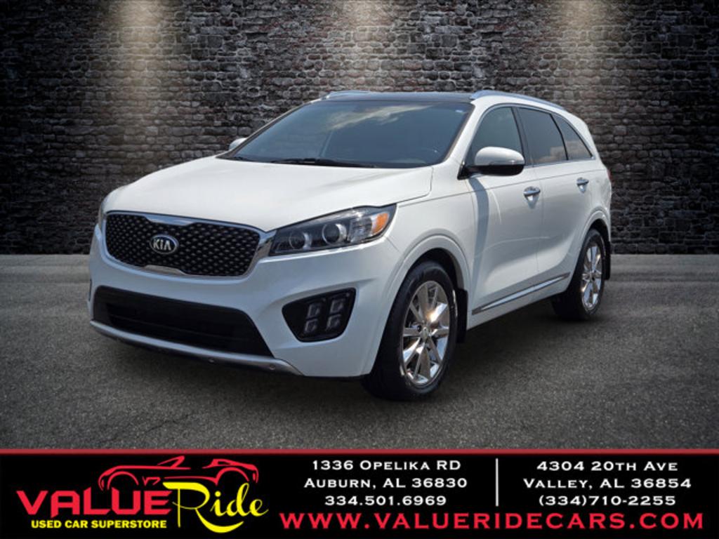 2016 Kia Sorento - $10,995