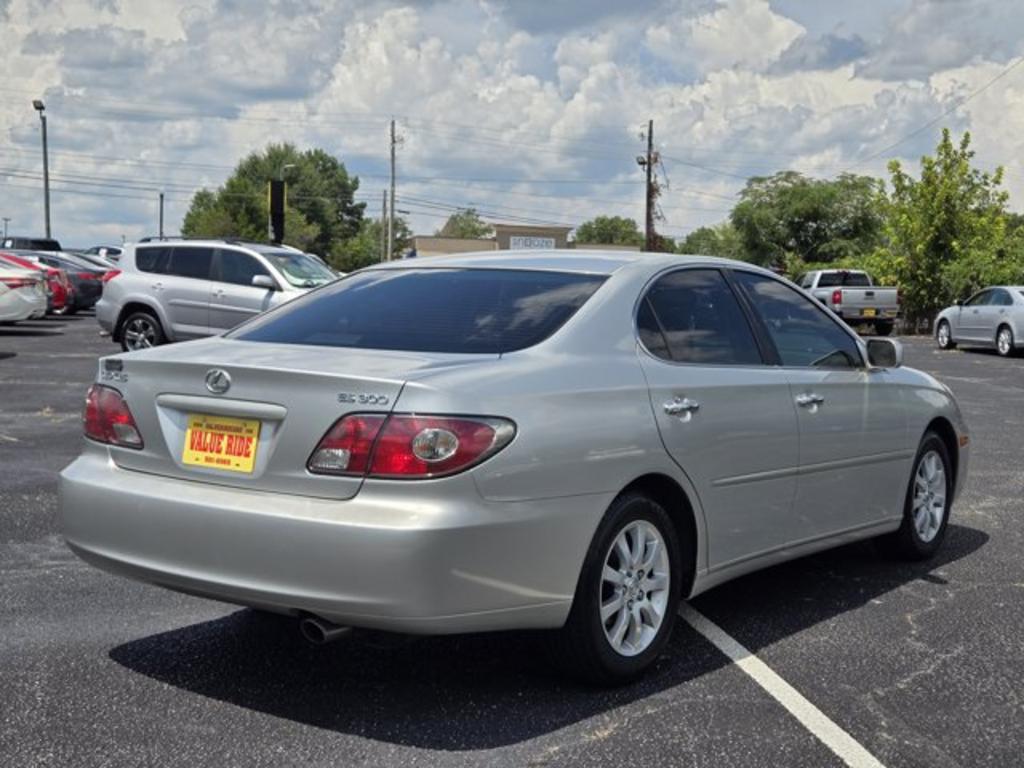 2003 Lexus ES - $8,995