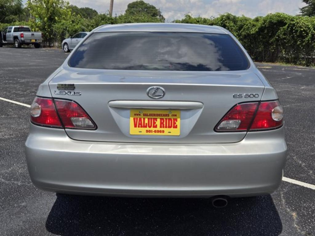 2003 Lexus ES - $8,995