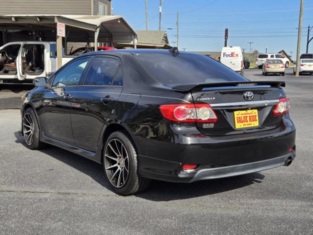 2013 Toyota Corolla - $9,995