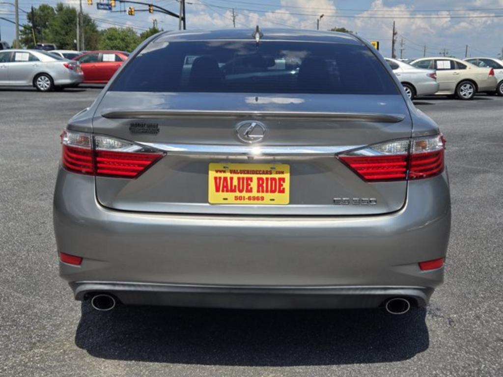 2015 Lexus ES - $17,995