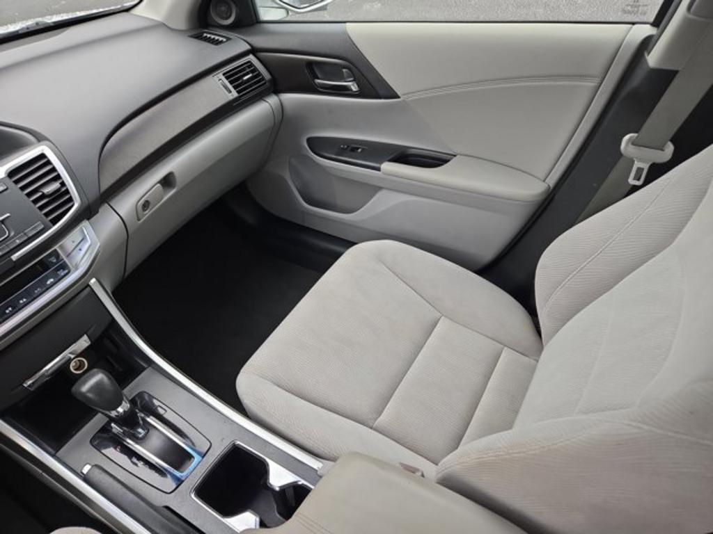 2013 Honda Accord - $14,995