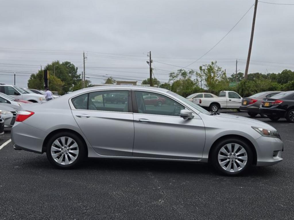 2013 Honda Accord - $14,995