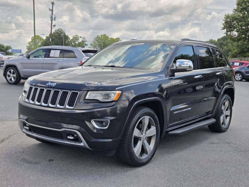 2015 Jeep Cherokee - $13,995