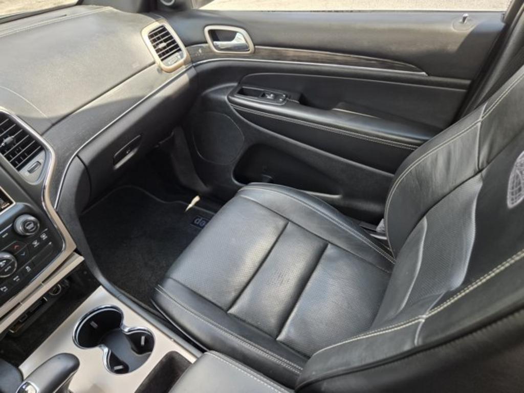 2015 Jeep Cherokee - $13,995