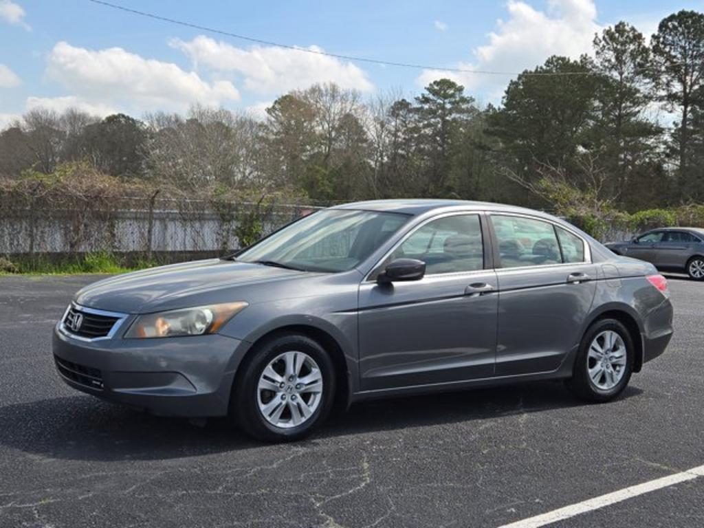 2010 Honda Accord - $11,995