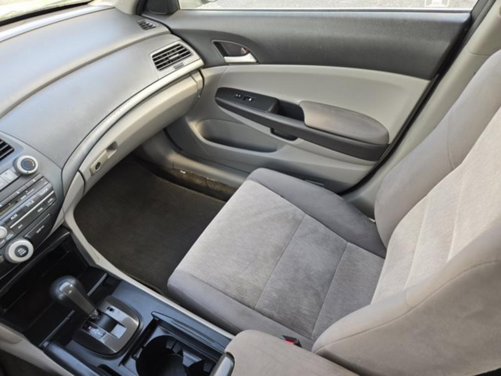2010 Honda Accord - $11,995