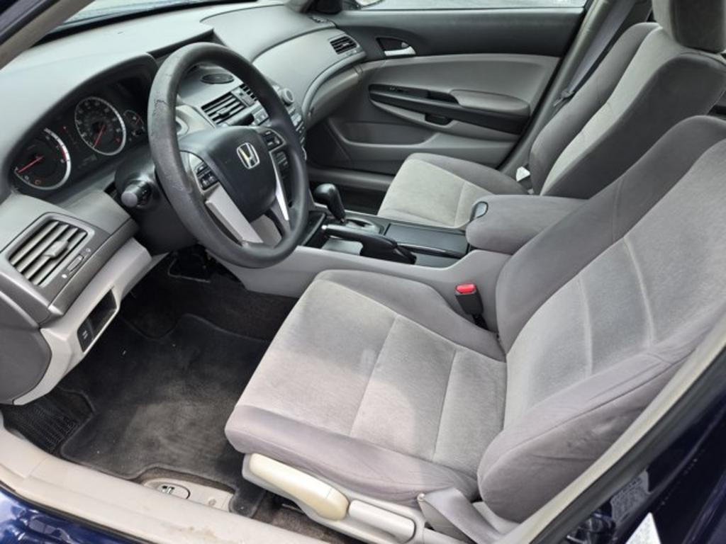 2009 Honda Accord - $9,995