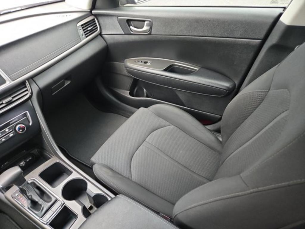 2017 Kia Optima - $11,995