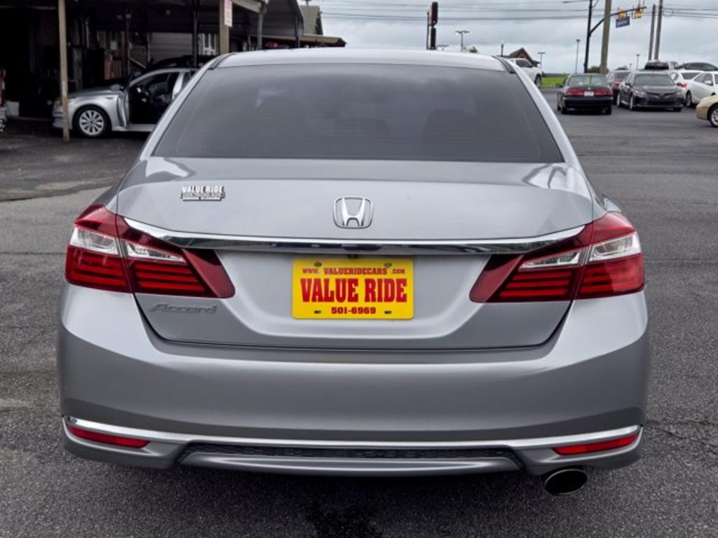 2017 Honda Accord - $14,995