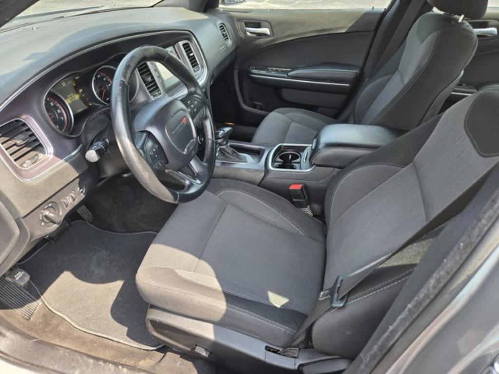 2016 Dodge Charger - $12,995