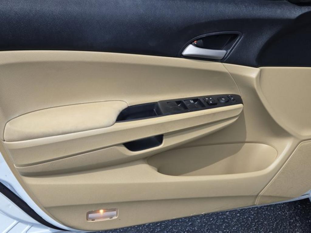 2012 Honda Accord LX photo
