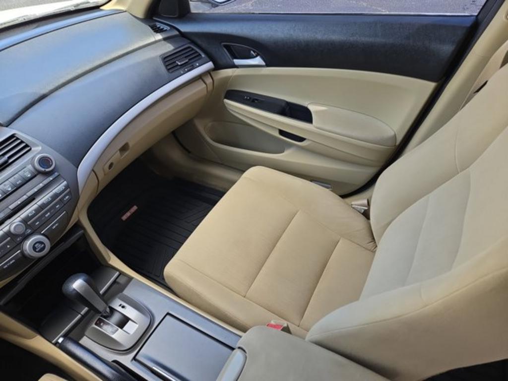 2012 Honda Accord LX photo