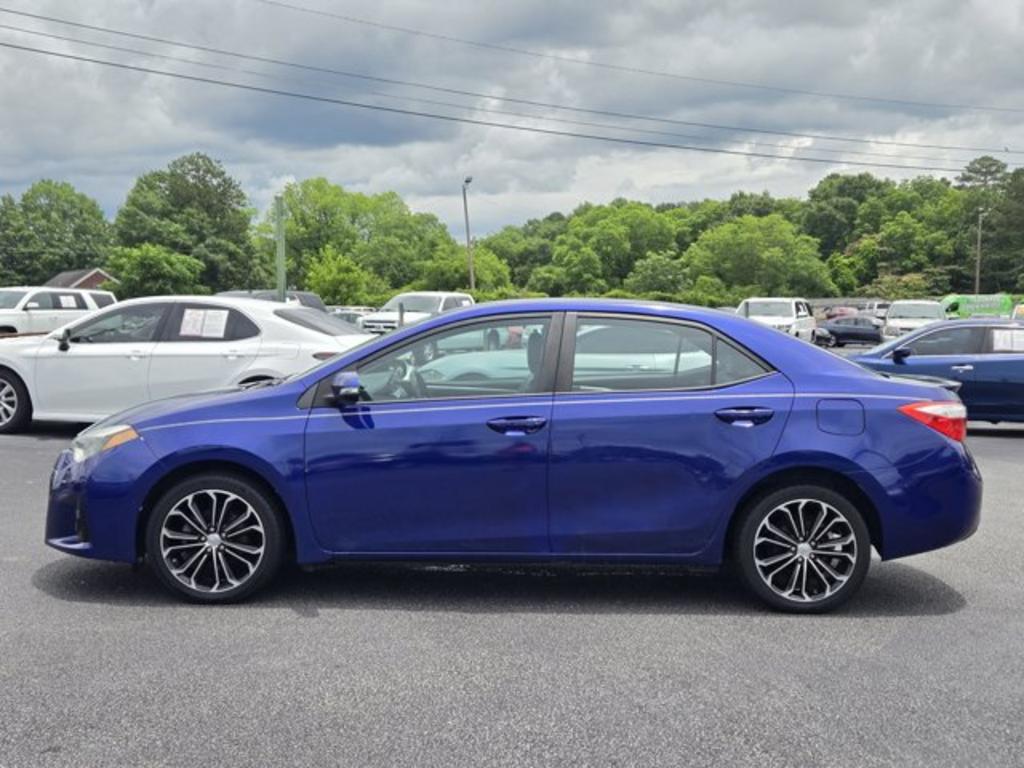2014 Toyota  - $11,995