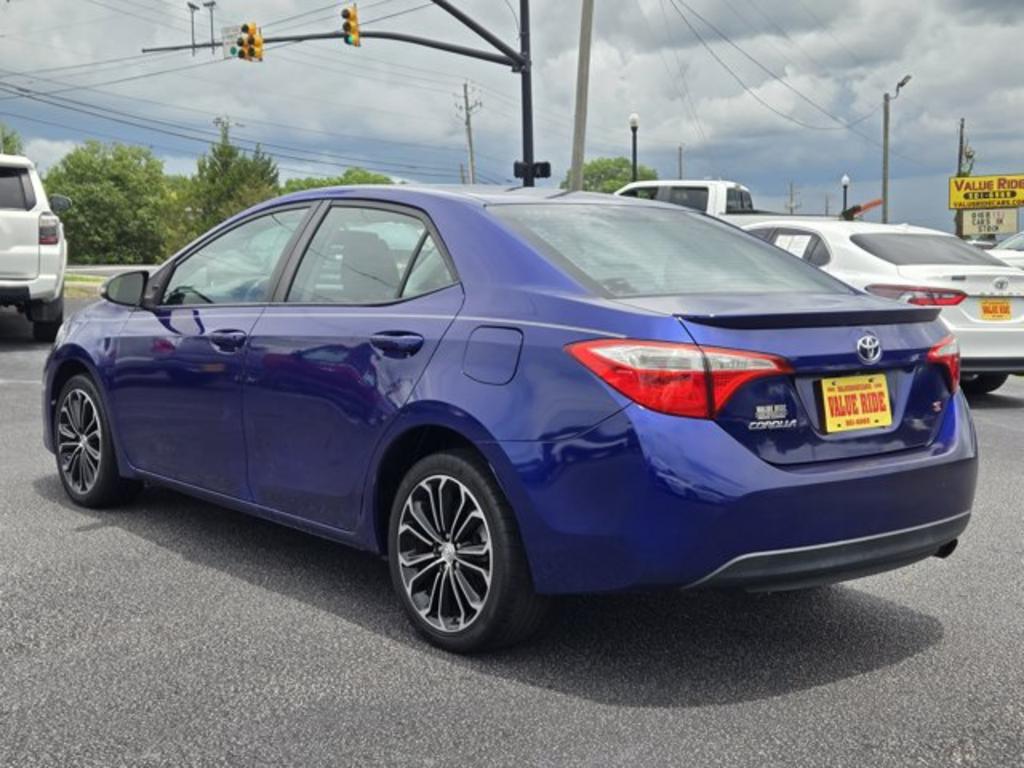 2014 Toyota  - $11,995