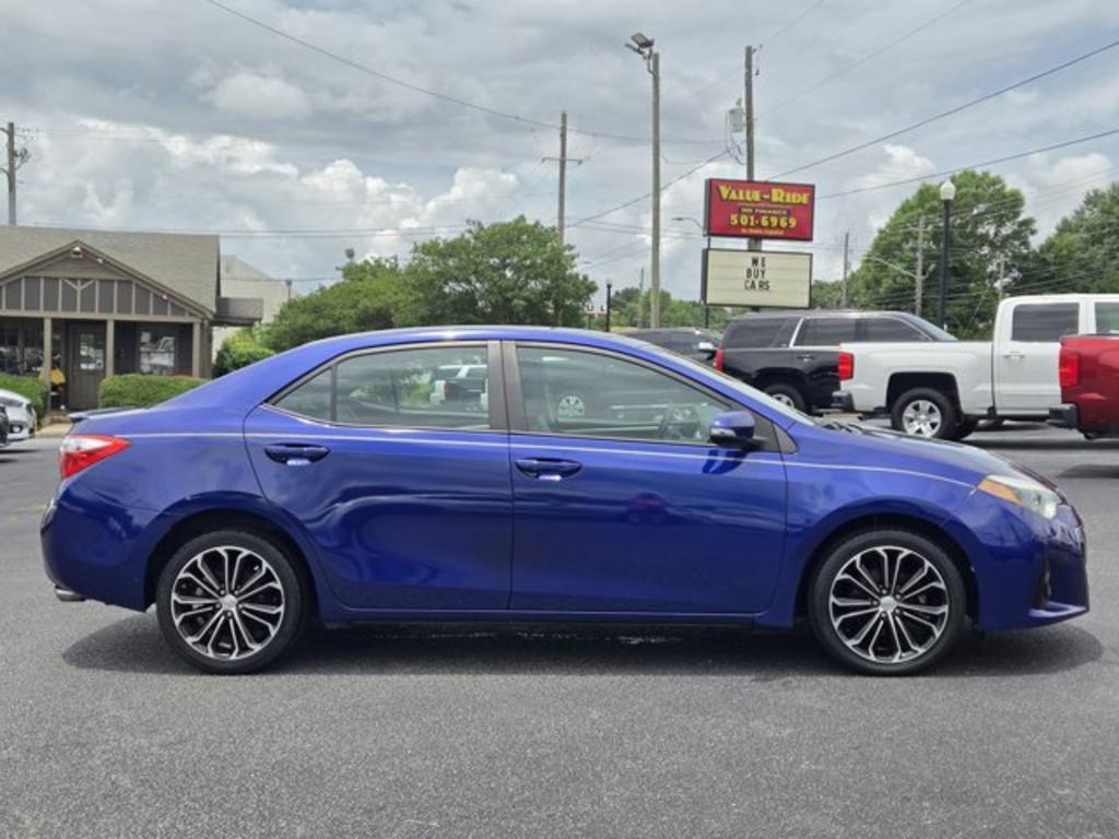 2014 Toyota  - $11,995