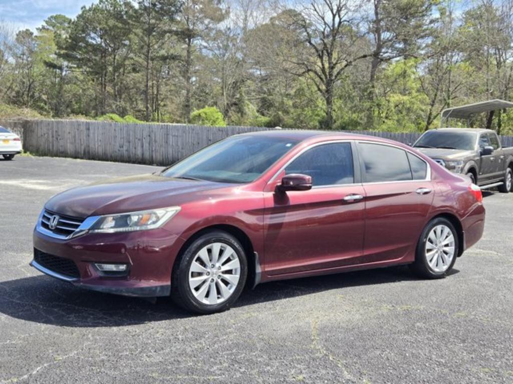 2013 Honda Accord - $12,995