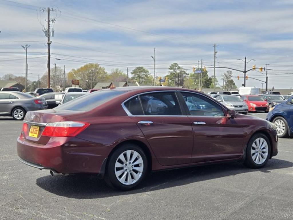 2013 Honda Accord - $12,995