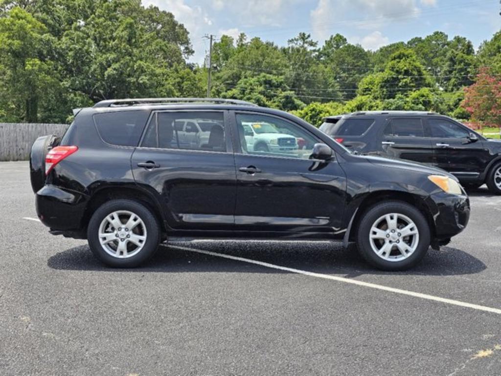2012 Toyota RAV4 photo