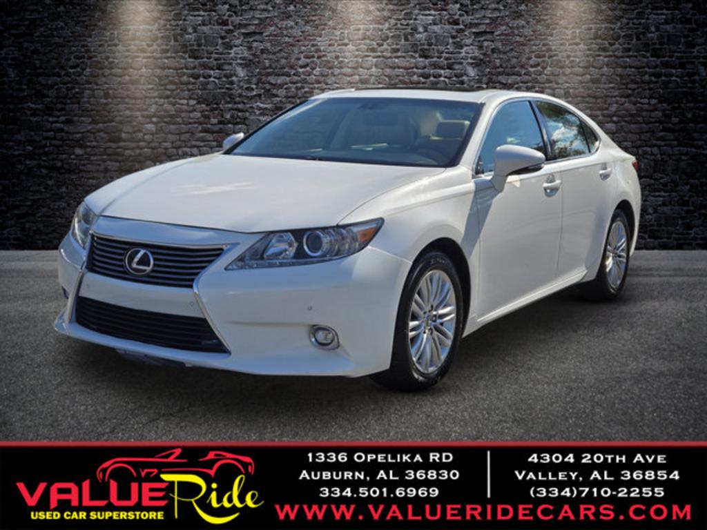 2015 Lexus ES - $13,995