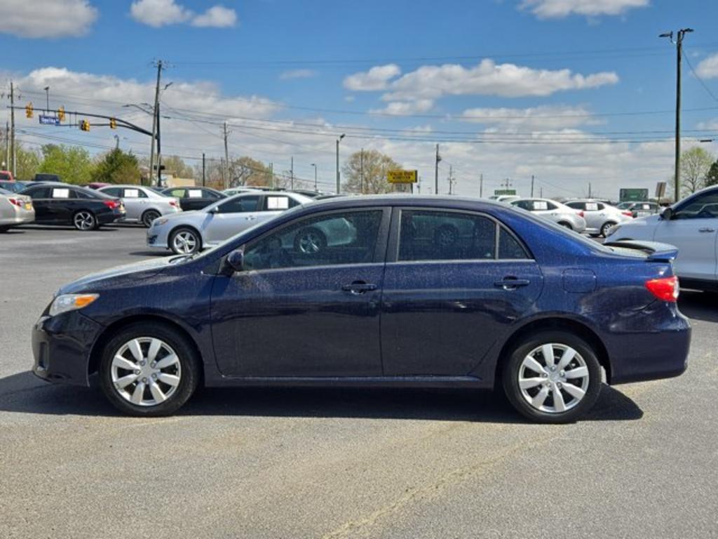 2013 Toyota Corolla L photo