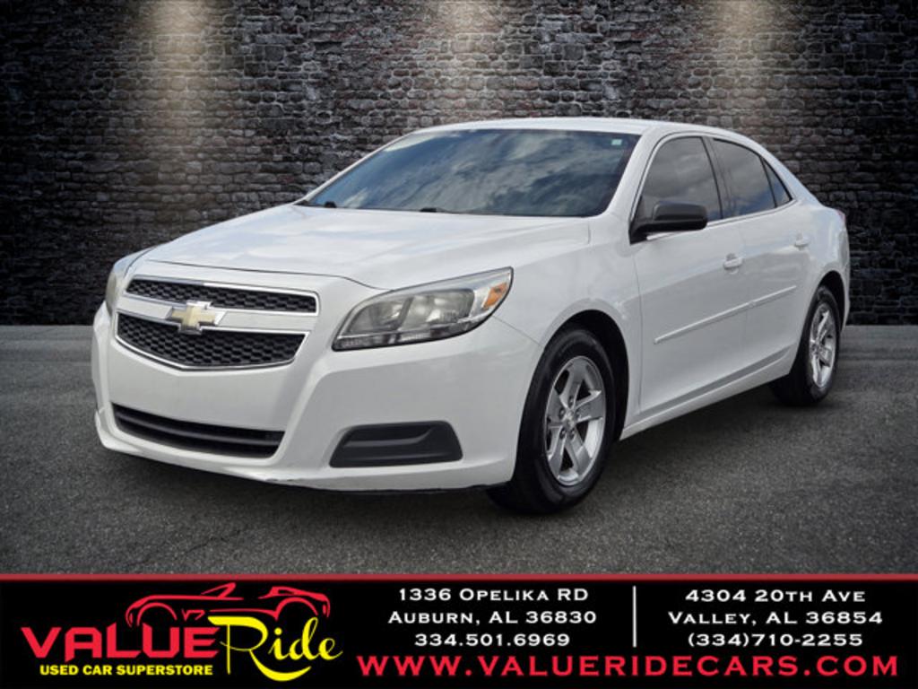 2013 Chevrolet Malibu - $9,995