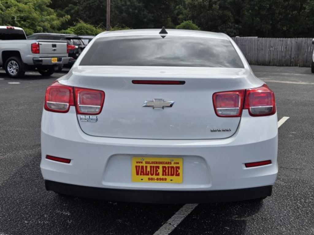 2013 Chevrolet Malibu - $9,995