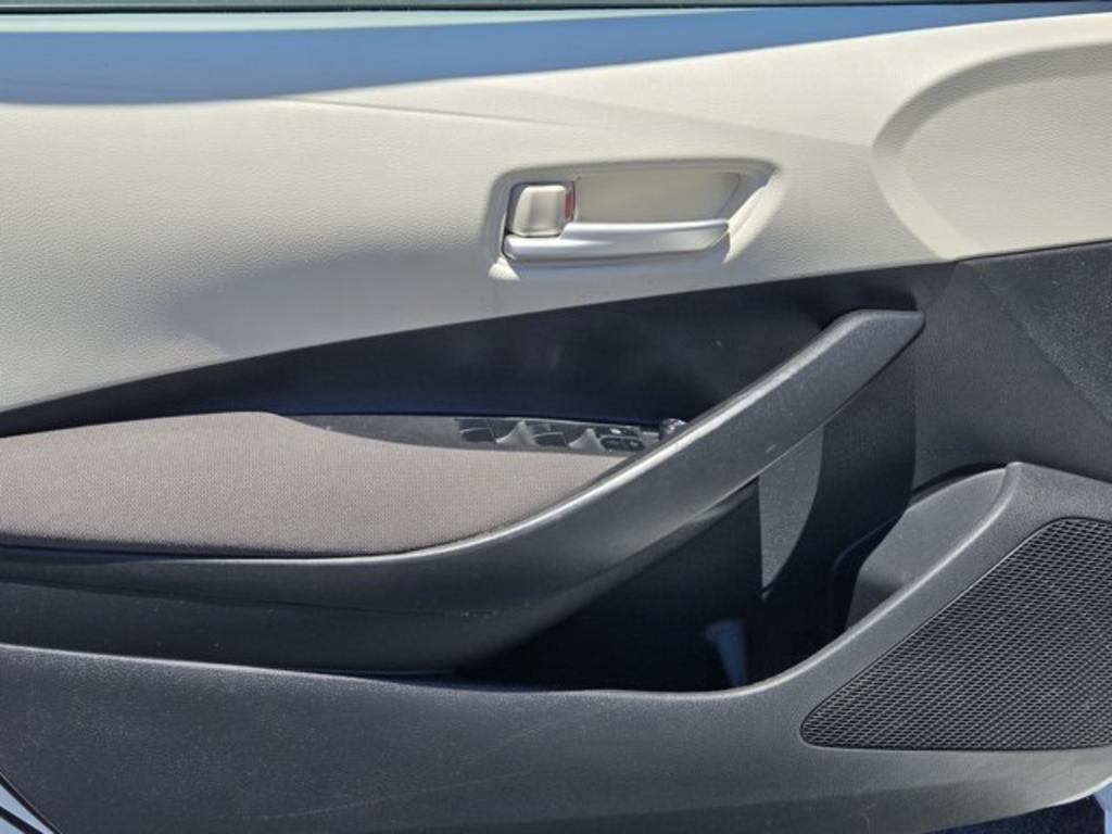 2021 Toyota Corolla - $13,995