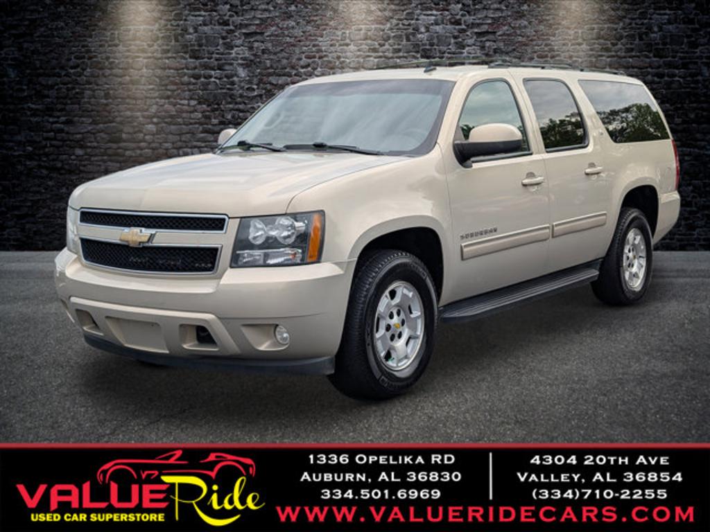 2011 Chevrolet Suburban LT 1500 photo