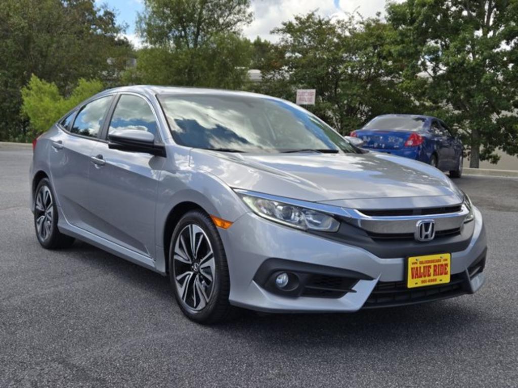 2016 Honda Civic - $13,995