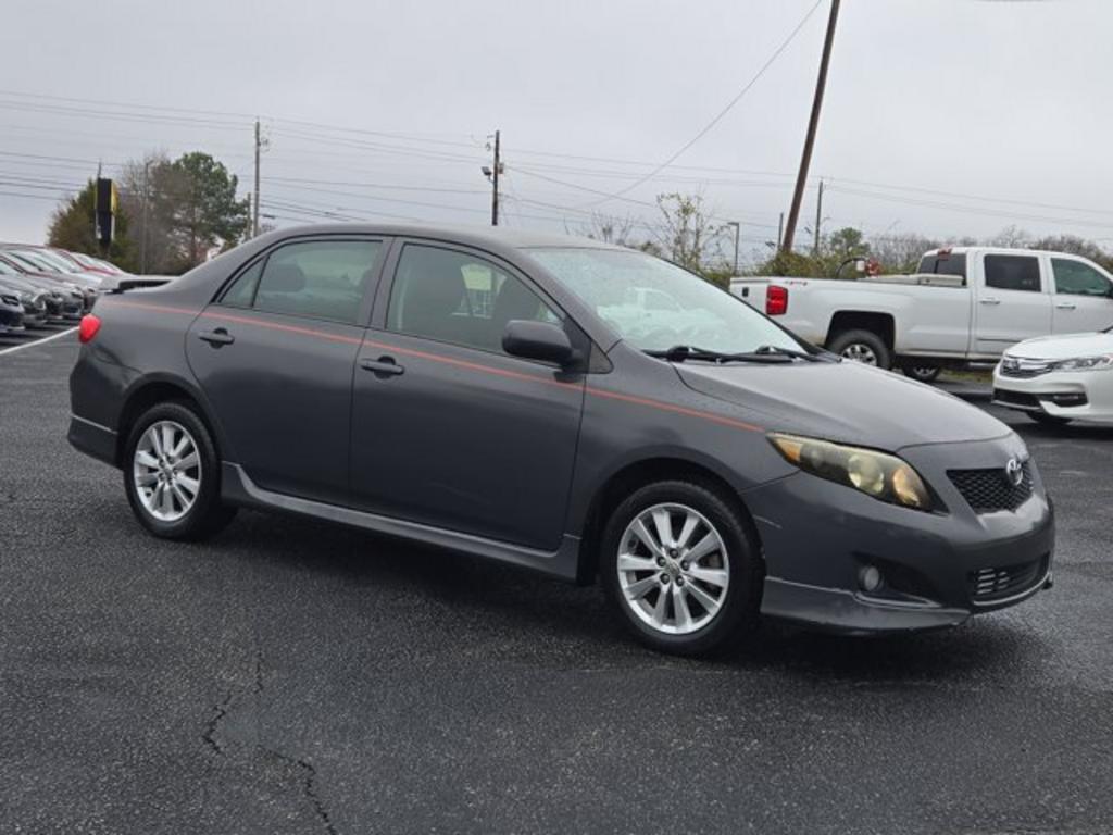 2010 Toyota Corolla - $8,995