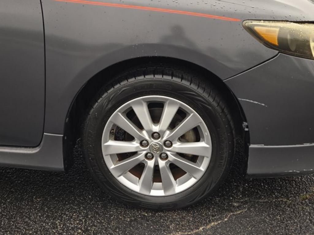 2010 Toyota Corolla - $8,995