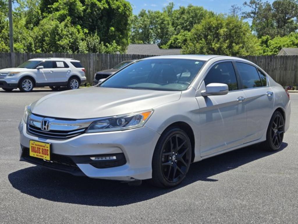 2016 Honda Accord - $12,995