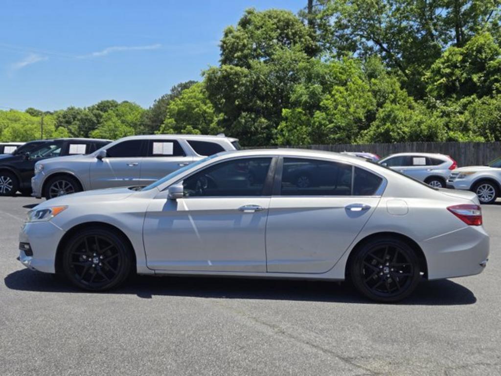 2016 Honda Accord - $12,995