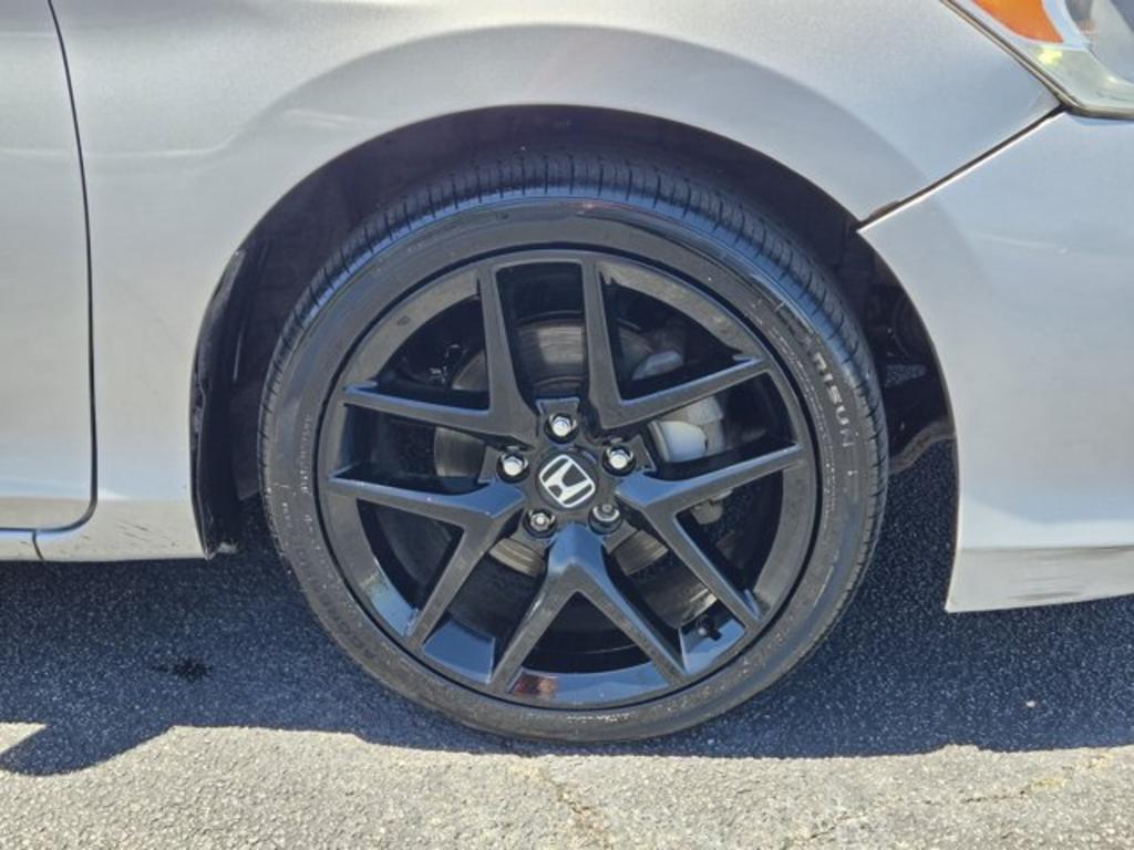 2016 Honda Accord - $12,995