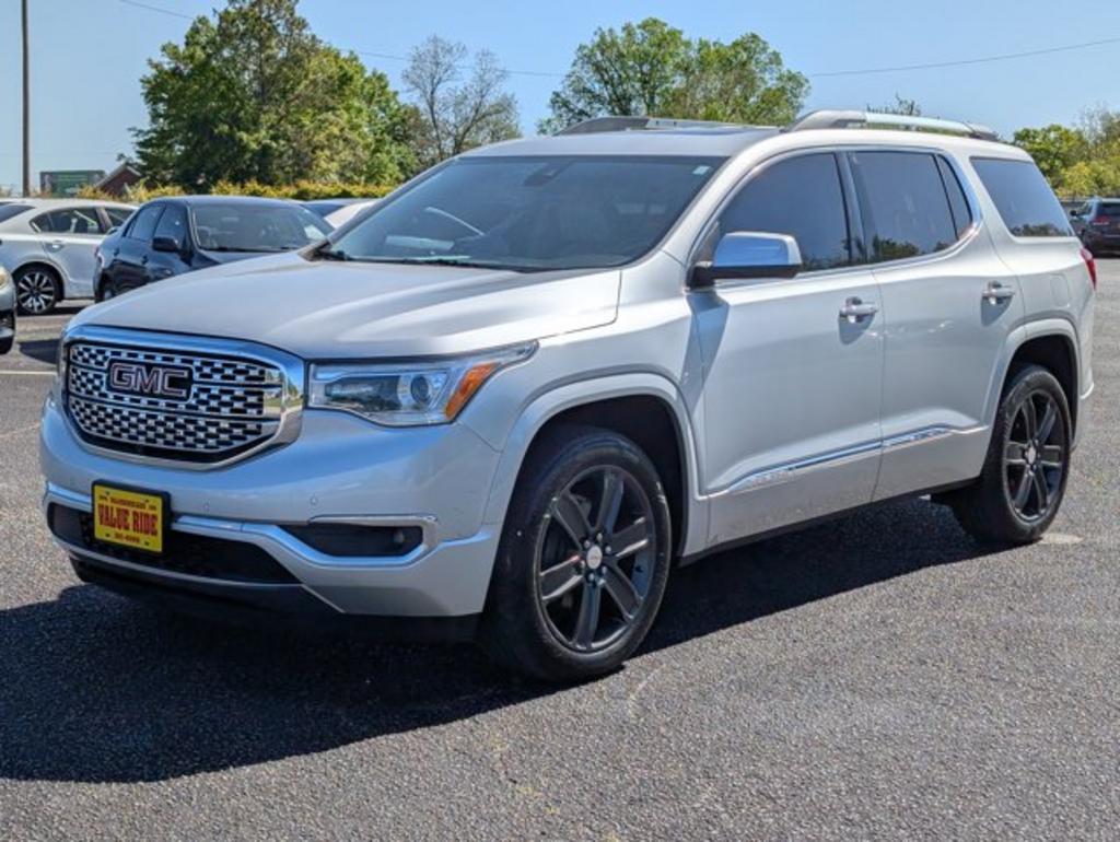2017 GMC Acadia  photo