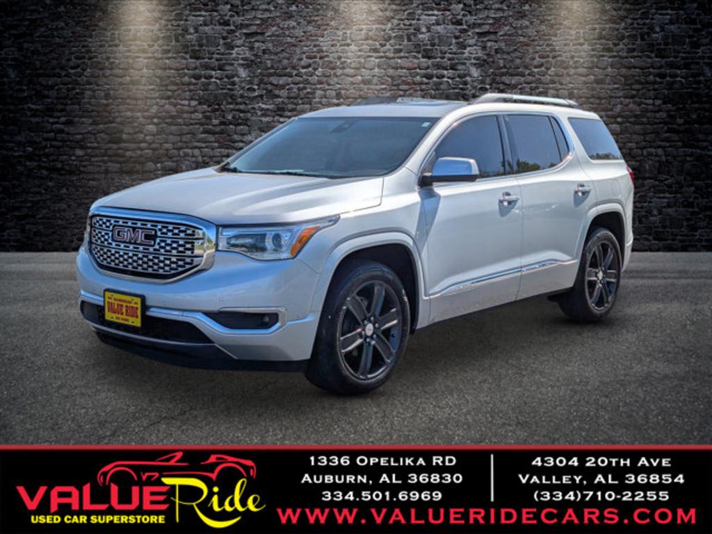 2017 GMC Acadia  photo