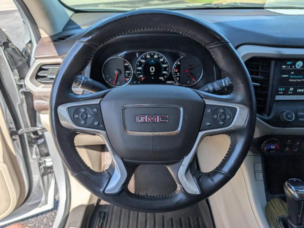 2017 GMC Acadia  photo