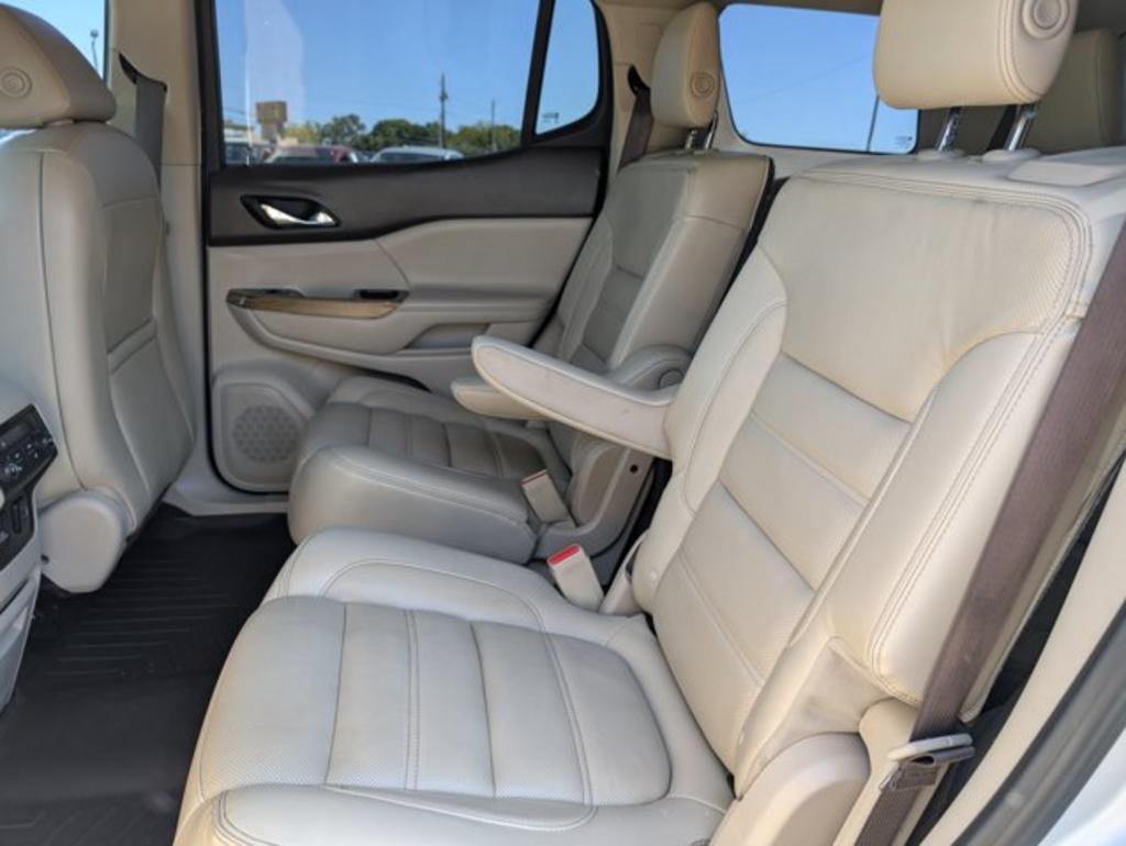 2017 GMC Acadia  photo