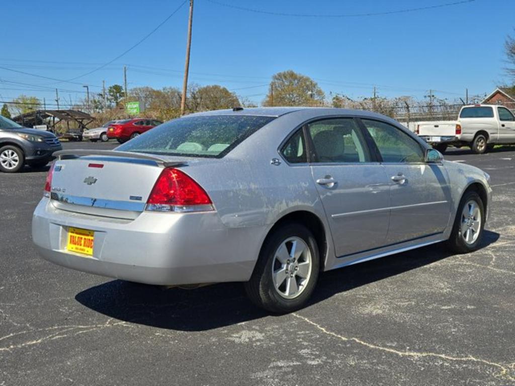 2009 Chevrolet Impala LT photo