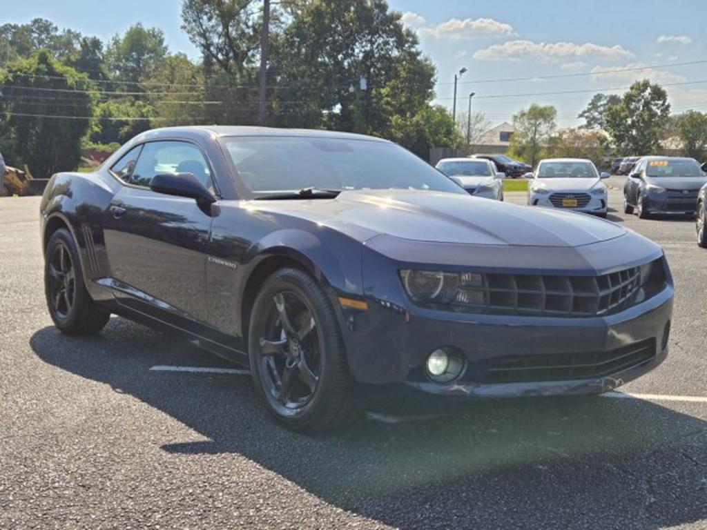 2010 Chevrolet Camaro - $11,995