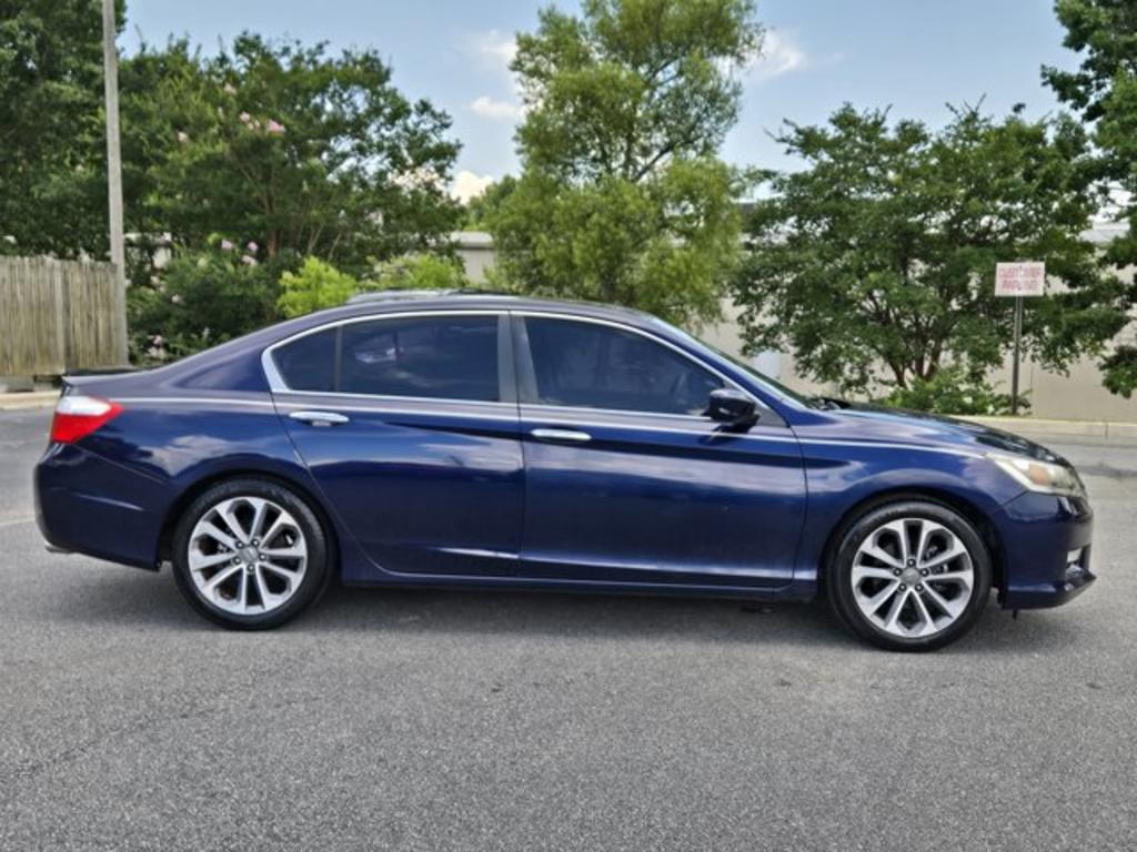 2013 Honda Accord - $12,995