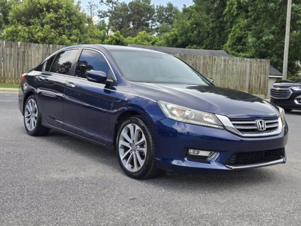 2013 Honda Accord - $12,995