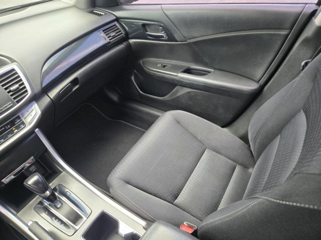 2013 Honda Accord - $12,995