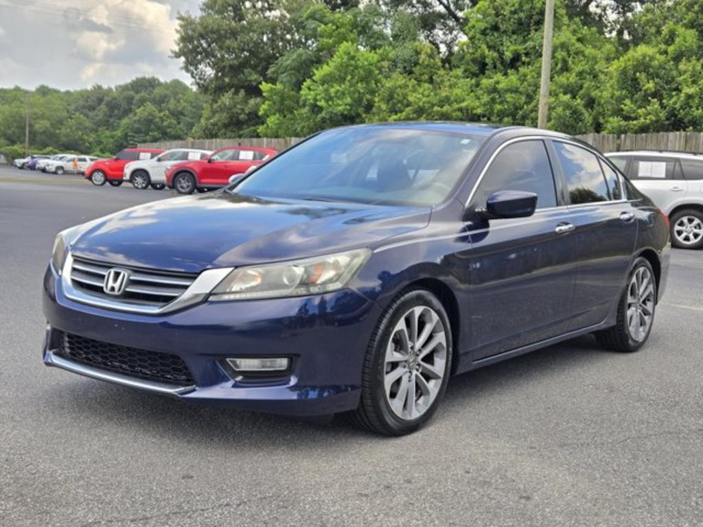 2013 Honda Accord - $12,995