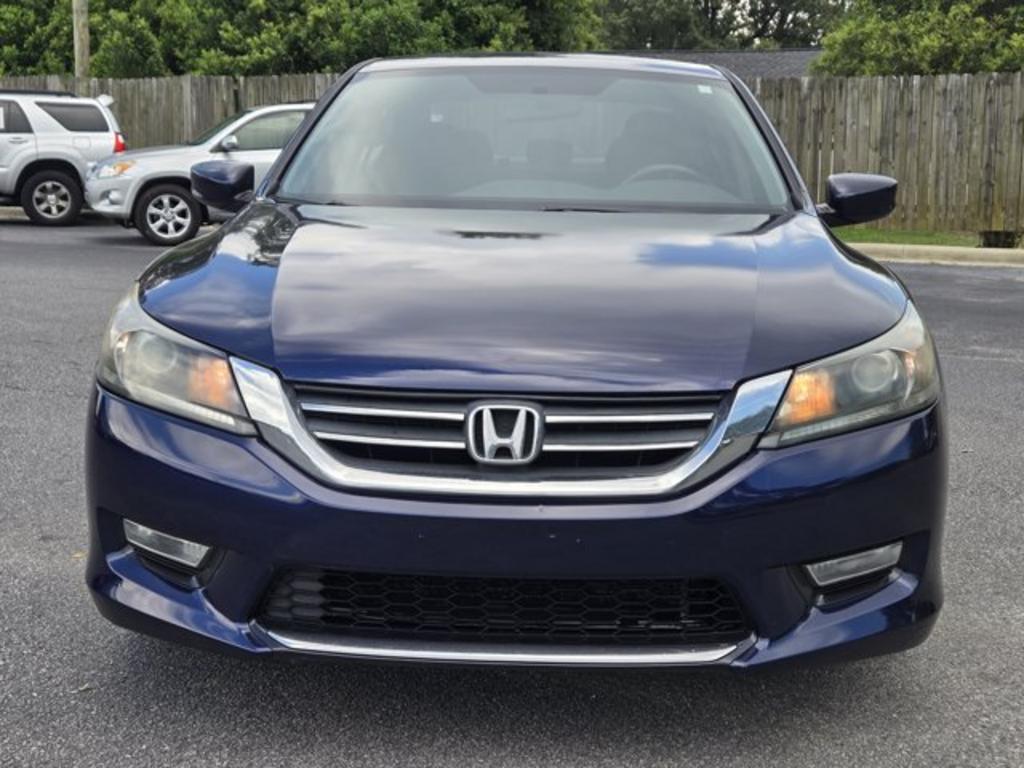 2013 Honda Accord - $12,995