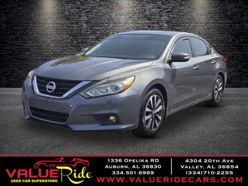 2016 Nissan Altima - $12,995
