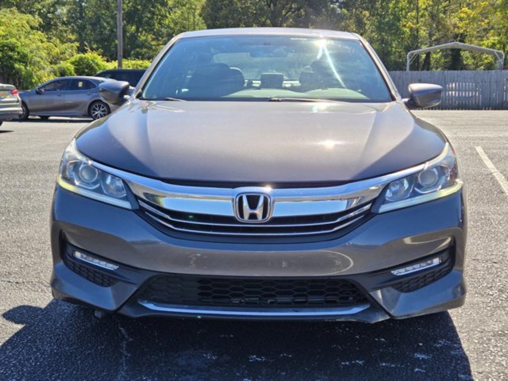 2017 Honda Accord - $12,995