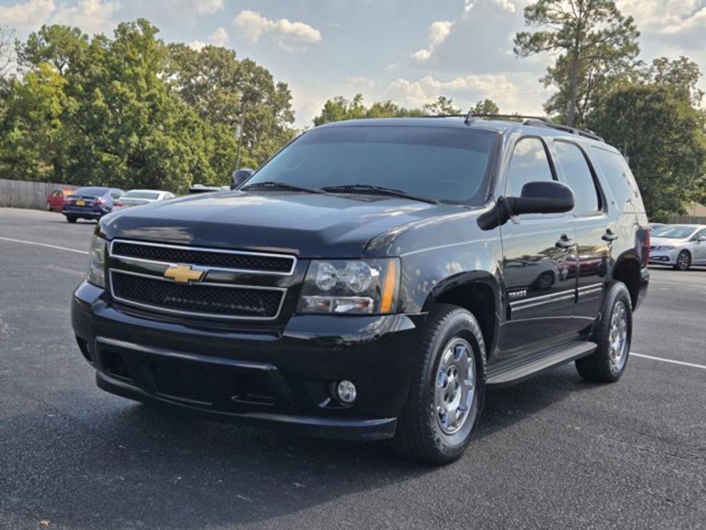 2013 Chevrolet Tahoe - $12,995